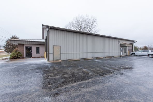 3401 16th St, Zion, IL 60099